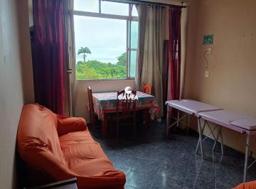 Apartamento · 50m² · Apartamento à venda no Centro em São Vicente.