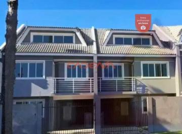 Casa · 160m² · 3 Quartos · 2 Vagas · Sobrado Triplex com 3 quartos e 2 vagas à venda no Bairro Alto