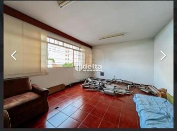 Comercial · 1176m² · 8 Vagas · Prédio comercial disponível para venda no bairro Osvaldo Rezende em Uberlândia-MG