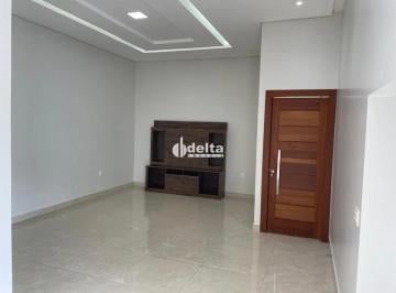 Casa · 360m² · 3 Quartos · 4 Vagas · Casa em condomínio com 3 suítes disponível para venda no bairro Gávea em Uberlândia-MG