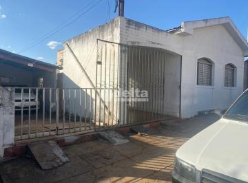 NULL · Casa residencial disponível para venda no bairro Osvaldo Resende em Uberlândia-MG