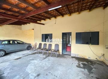 Casa · 300m² · 3 Quartos · 4 Vagas · Casa residencial com 3 quartos disponível para venda no bairro Jardim Ipanema em Uberlândia-MG