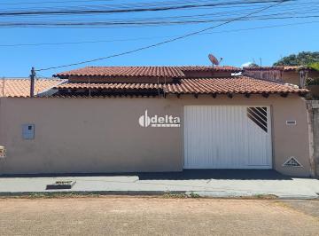 Casa · 350m² · 3 Quartos · 1 Vaga · Casa residencial com 3 quartos disponível para venda e locação no bairro Jardim das Palmeiras em Ube
