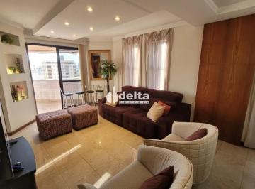Apartamento · 215m² · 3 Quartos · 2 Vagas · Apartamento com 3 quartos, sendo 3 suítes, disponível para venda no bairro Saraiva em Uberlândia?MG