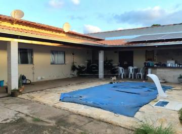 Casa · 360m² · 4 Quartos · 2 Vagas · Casa residencial com 4 quartos sendo 1 suíte disponível para venda no bairro Jardim Ipanema em Uberl
