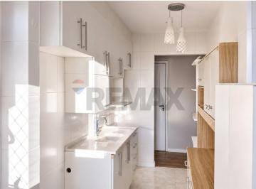 Apartamento · 55m² · 2 Quartos · 1 Vaga · Apartamento 2 quartos no Tingui | Condomínio Club, com localização privilegiada.