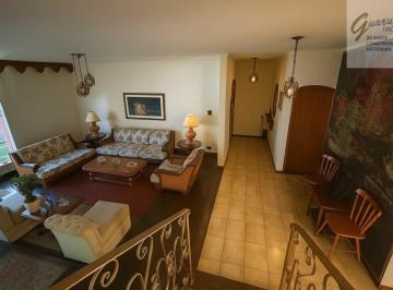 Casa · 268m² · 5 Quartos · 2 Vagas · Belo Sobrado c/ Piscina na Vila Rosália, 5 dorms, 1 suíte, 2 vagas R$1.299.000,00