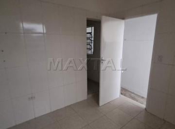 Casa · 28m² · 1 Quarto · Casa com 28m², todo em piso frio, 1 dormitório, cozinha e banheiro na Av. Itaberaba. Aluga.