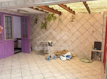 Casa · 128m² · 2 Quartos · 2 Vagas · Casa Isolada no Canto do Forte, 2 dormitórios, 1 suíte, Semi mobiliado, 2 vagas de garagem.