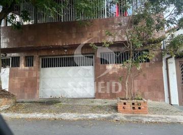 Casa · 180m² · 4 Quartos · 6 Vagas · Casa para venda com 4 Quartos e 6 vagas em Interlagos
