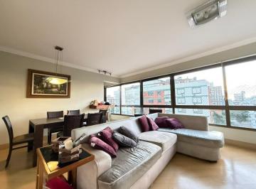 Apartamento · 106m² · 3 Quartos · 2 Vagas · Apartamento Impecável com Vista Panorâmica, 2 Suítes e Living Ampliado