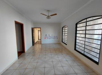 Casa · 160m² · 3 Quartos · 3 Vagas · Casa em Vila Brasilia  -  São Carlos