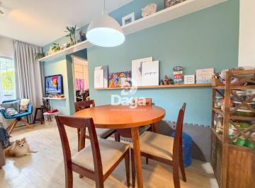 Apartamento · 53m² · 2 Quartos · 1 Vaga · INCRIVEL Apartamento de 02 dormitórios reformado no Itacorubi