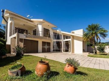 Casa · 330m² · 5 Quartos · 4 Vagas · Casa à venda no bairro Itacorubi - Florianópolis/SC