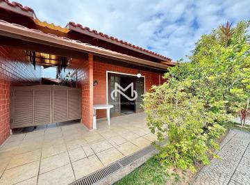 Casa · 187m² · 3 Quartos · 2 Vagas · Casa para locação a 200m da praia em Villagio no Jardim Indaiá em Bertioga/SP