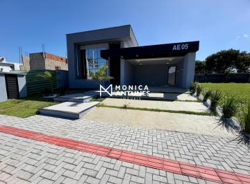 Casa · 160m² · 3 Quartos · 3 Vagas · Casa de Alto Padrão com Piscina à Venda no Alphaville Maricá I | 3 Quartos