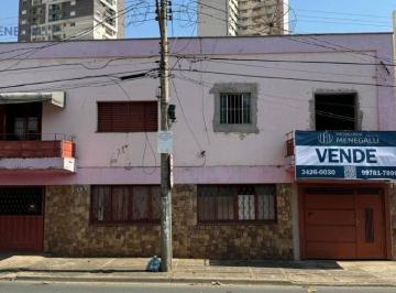 Casa · 335m² · 2 Quartos · Sobrado para venda em Centro de 335.00m² com 2 Quartos