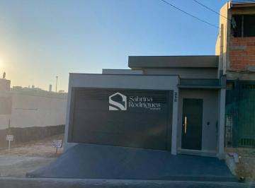 Casa · 122m² · 2 Quartos · 2 Vagas · Casa para venda em Jardim Monte Carlo de 122.00m² com 2 Quartos, 1 Suite e 2 Garagens