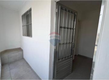 Casa · 75m² · 1 Quarto · Casa para alugar em Jardim Altos Do Klavin de 75.00m² com 1 Quarto