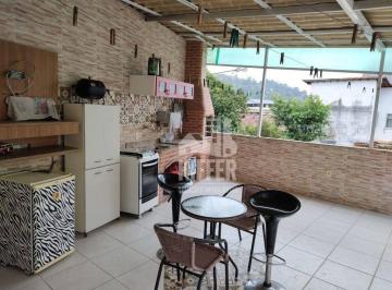 CASA A VENDA SÃO GONÇALO · Casa Triplex no Colubandê com Piscina e 373 m²