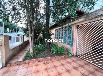 38f6a7074e9bf927234c98e1b962fb7c5e198c0d · Casa térrea na Vila Pereira Barreto!  Imóvel com 3 dormitórios, 2 vagas de garagem e um excelente es