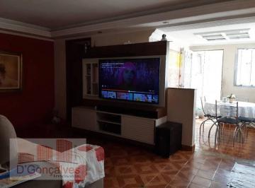 Casa · 137m² · 2 Quartos · 2 Vagas · Sobrado para venda em Centro de 137.00m² com 2 Quartos e 2 Garagens