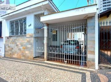 Casa · 232m² · 3 Quartos · 1 Vaga · Casa para venda em Centro de 232.00m² com 3 Quartos, 1 Suite e 1 Garagem