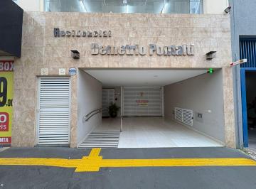Apartamento · 110m² · 3 Quartos · 1 Vaga · Apartamento para alugar em Centro de 110.00m² com 3 Quartos e 1 Garagem