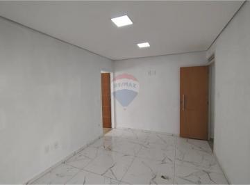 Casa · 75m² · 2 Quartos · Casa para alugar em Centro de 75.00m² com 2 Quartos