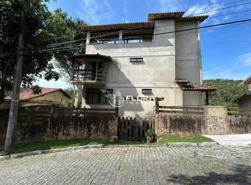 2a85ac71b0cd158f34fe8914e405d4889bee0383 · Casa com 3 dormitórios à venda, 264 m² por R$ 750.000,00 - Pendotiba - Niterói/RJ