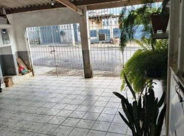 c6d50539f1e294e95de3e65328ec6e1cf0289879 · 2 CASAS NO MESMO TERRENO