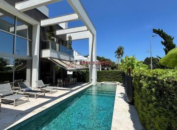 Casa · 665m² · 4 Quartos · Casa à venda - em Jurerê Internacional