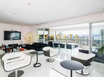 Apartamento · 206m² · 3 Quartos · 3 Vagas · Confortável apartamento , 3 suites - VAGAS PARA CARRO ELETRICO - na Vila Romana
