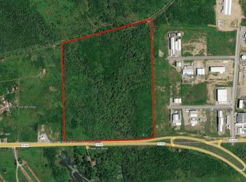 Terreno · 340000m² · Vendo terreno com 34 hectares vizinho ao Polo Químico da Guaiuba.