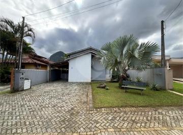 Casa · 230m² · 4 Quartos · 4 Vagas · Casa com 4 quartos à venda em Morada da praia - SP