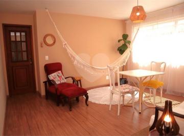 Apartamento · 71m² · 2 Quartos · 1 Vaga · Apartamento com 2 quartos à venda em Cabral - PR