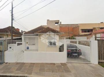 Casa · 100m² · 2 Quartos · 2 Vagas · Casa de 2 quartos de 90m²  reformadano bairro Partenon