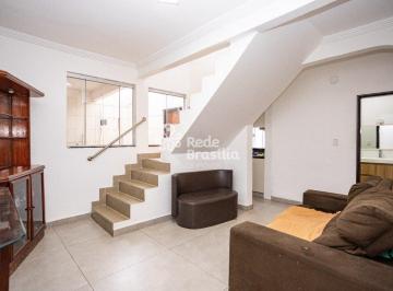 Casa · 120m² · 4 Quartos · 2 Vagas · QE 38 - Sobrado Reformado de Excelente Padrão de acabamento - 4 quartos - 3 suítes - Guará II