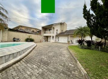 2.jpg · Casa, 4 dormitórios, 235.63 m², em Centro