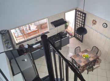 Casa de 4 quartos, Taubaté · CASA AMPLA, AREJADA E COM EXCELENTE ESTRUTURA NO PARQUE SÃO LUÍS — ACEITA TROCA!