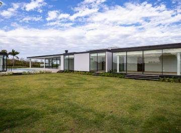 Casa de 6 quartos, Porto Feliz · Casa térrea à venda no Condomínio Fazenda Boa Vista em Porto Feliz - SP
