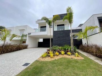 Casa de 5 quartos, Bertioga · Luxo, Conforto e Lazer Completo em um Só Lugar