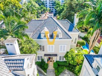 Casa · 728m² · 5 Quartos · 4 Vagas · Casa no condomínio Condomínio Vila Bouganville para venda com 5 quartos, sendo 4 suítes, 728m²