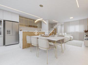 Casa · 159m² · 3 Quartos · 2 Vagas · Sobrado de Alto Padrão com 3 Suítes e Terraço Exclusivo no Água Verde