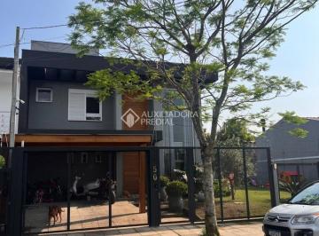 Casa · 207m² · 3 Quartos · Casa com 2 terrenos, suite e piscina a Venda em Campo Bom
