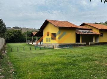 Rural · 4200m² · 4 Quartos · 5 Vagas · Sítio à venda no bairro Areia Grossa - Santana do Paraiso