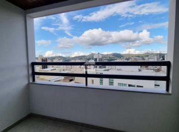 Varanda · 🏡 **Oportunidade Única! Apartamento de 2 quartos  no Centro à venda em Juiz de F