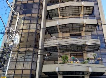 Apartamento · 342m² · 4 Quartos · 2 Vagas · Apartamento com 4 dormitórios à venda, 342 m² por R$ 1.800.000,00 - Centro - Jui