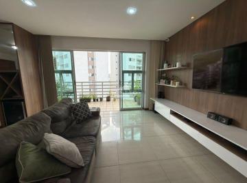 Sala · 🏡 **Imóvel dos sonhos no coração de Juiz de Fora!** 🏡