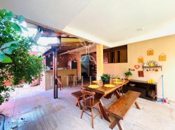 Apartamento · 120m² · 4 Quartos · 2 Vagas · Vendo Casa Duplex Emaus